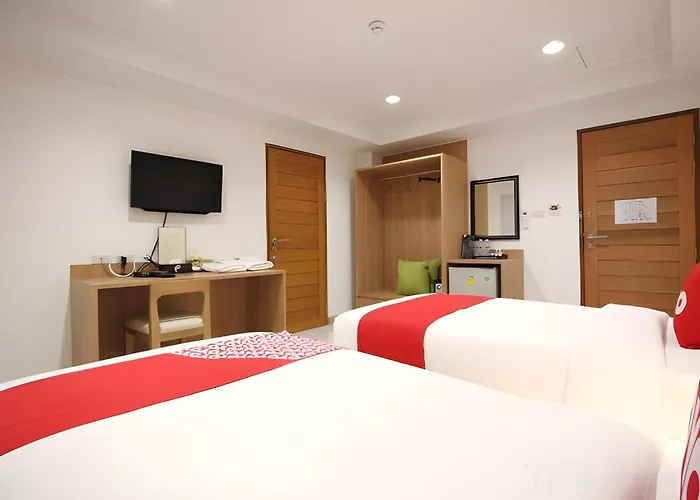 Super Oyo 484 Pannee Residence Khaosan Sha Plus